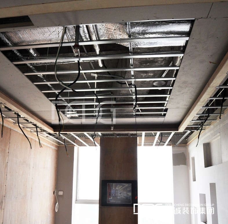 電3-吊頂1.jpg
